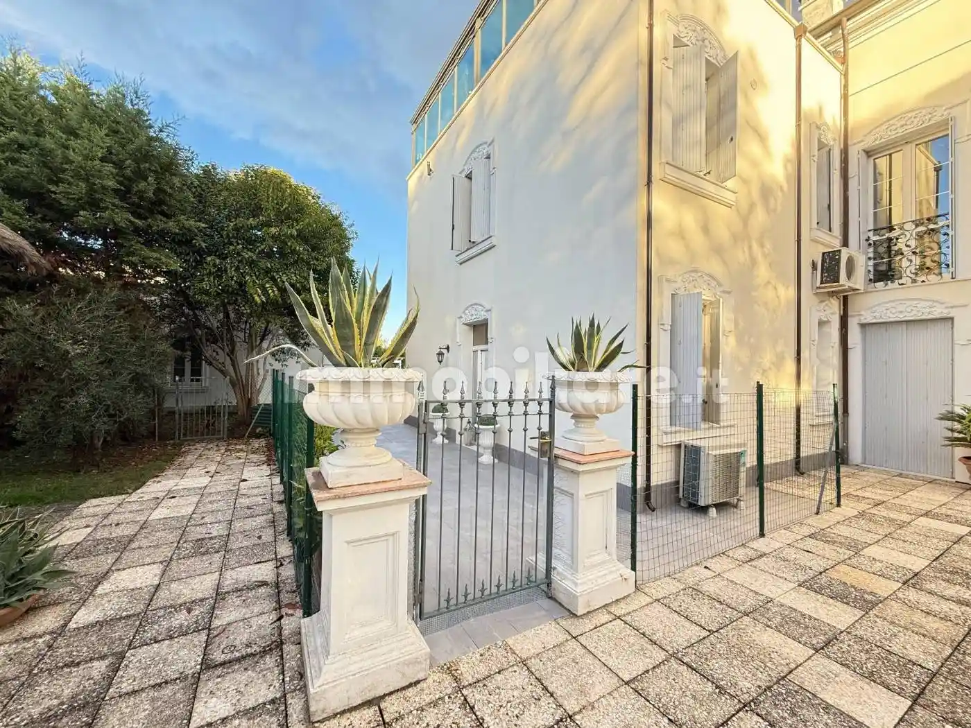 Casa indipendente in vendita a Forlì