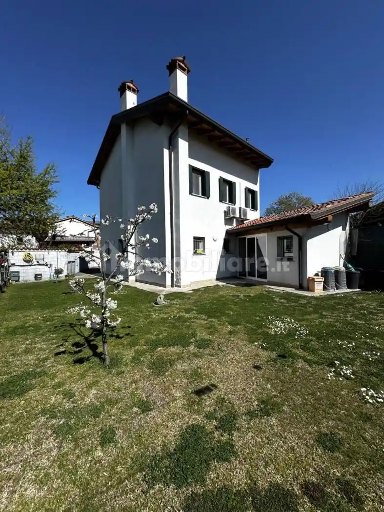 Villa in vendita a Mortegliano