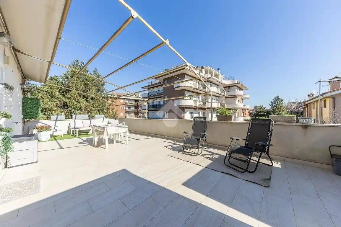 Appartamento in vendita a Roma