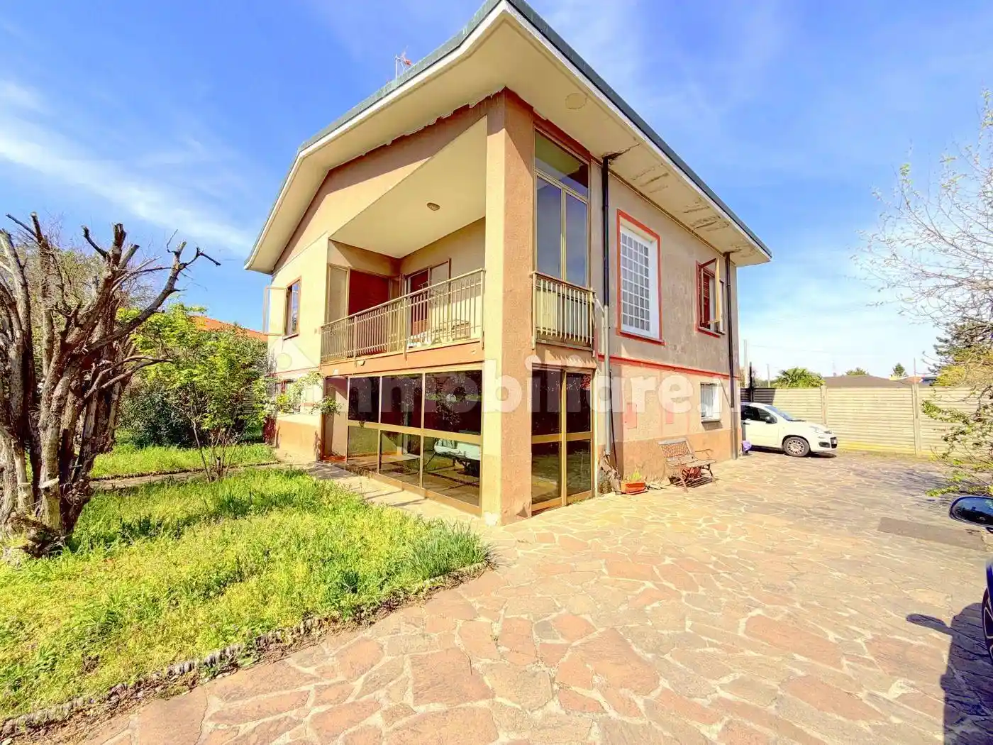 Villa in vendita a Robecchetto con Induno