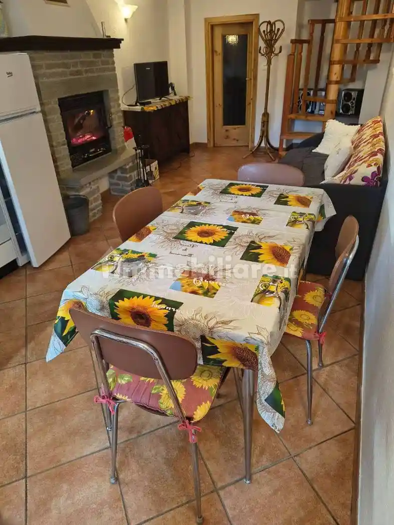 Rustico - Casale in affitto a Castelmagno