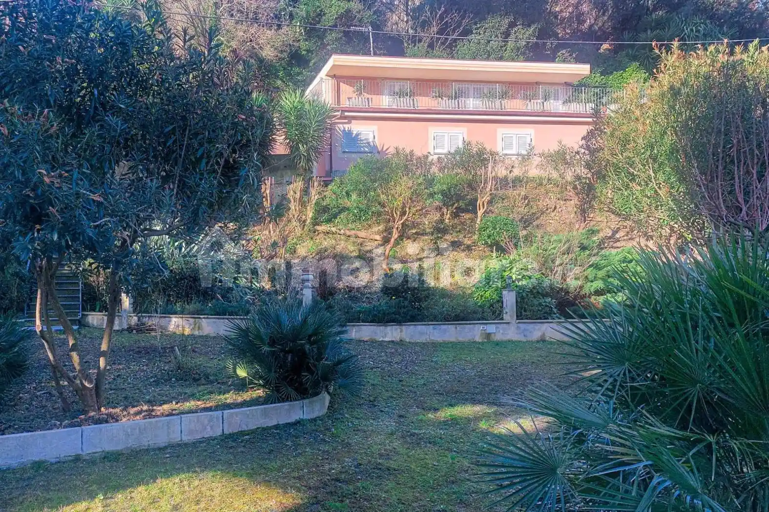 Villa in vendita a Celle Ligure