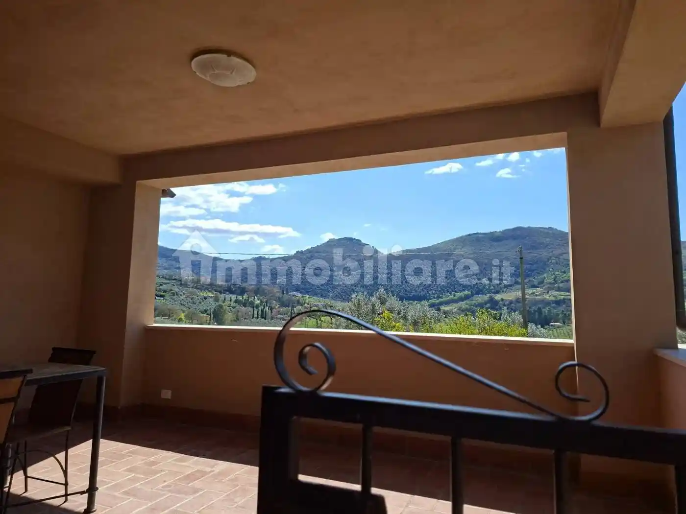 Villa in vendita a Castelnuovo di Farfa