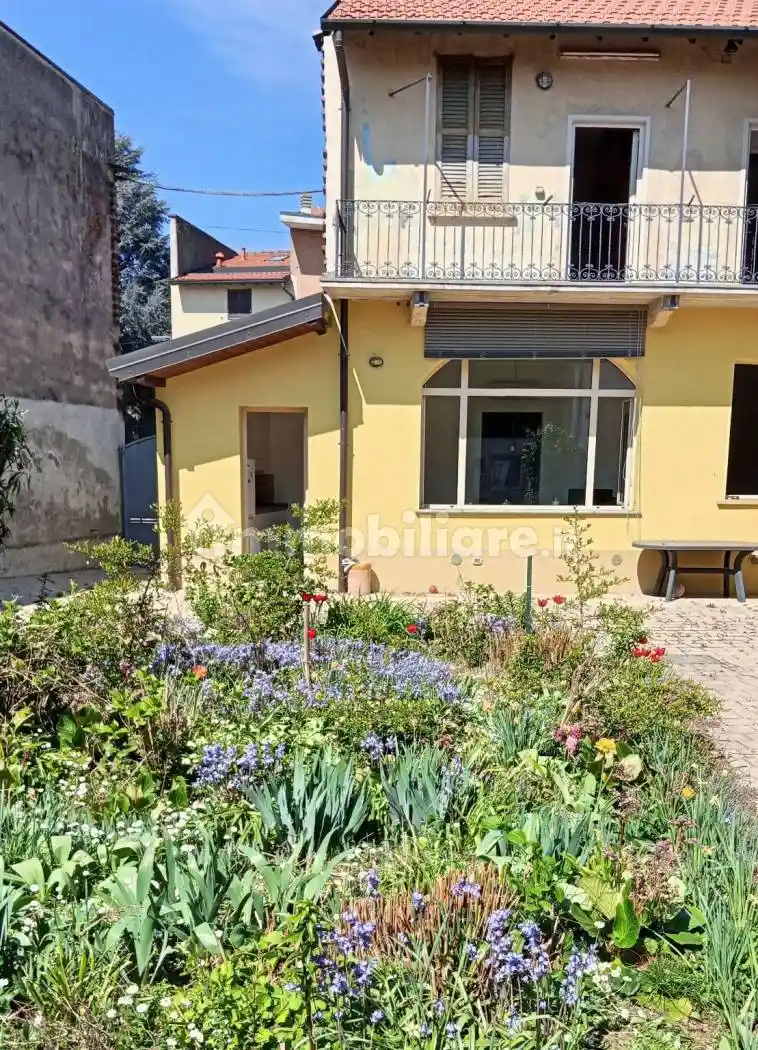 Villa in vendita a Arluno