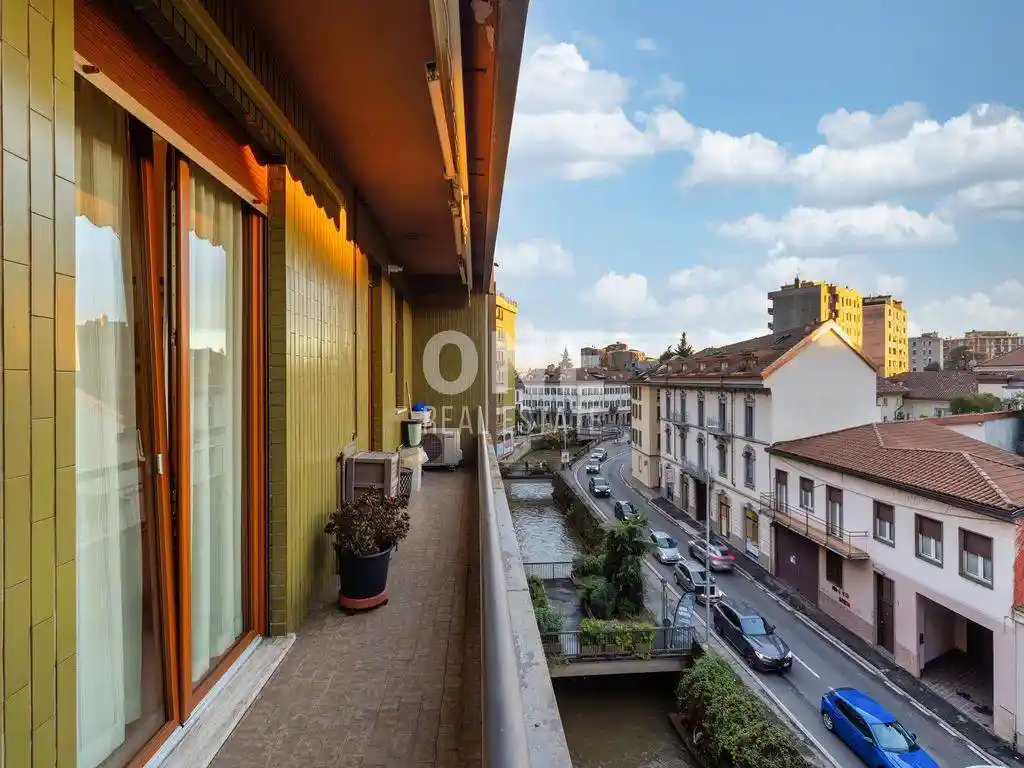 Appartamento in affitto a Monza