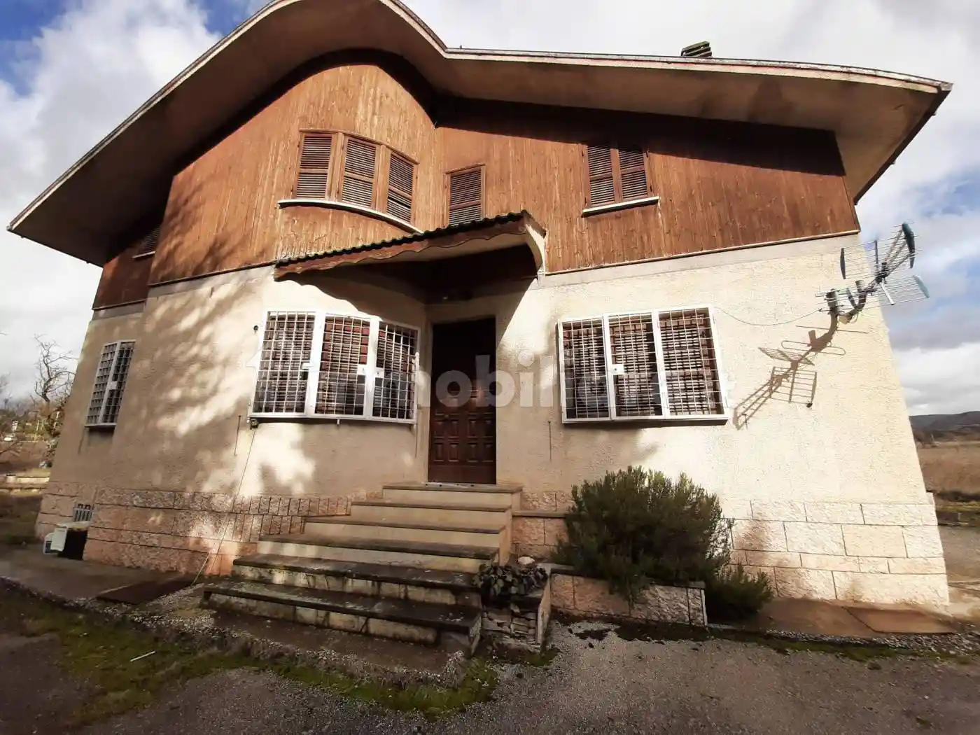 Villa in vendita a Massa d'Albe