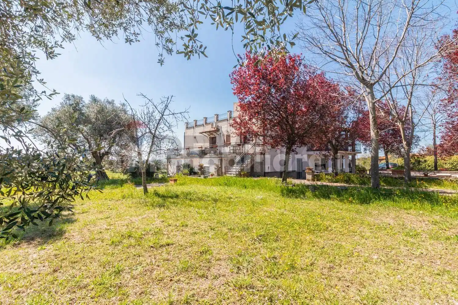 Rustico - Casale in vendita a Viterbo