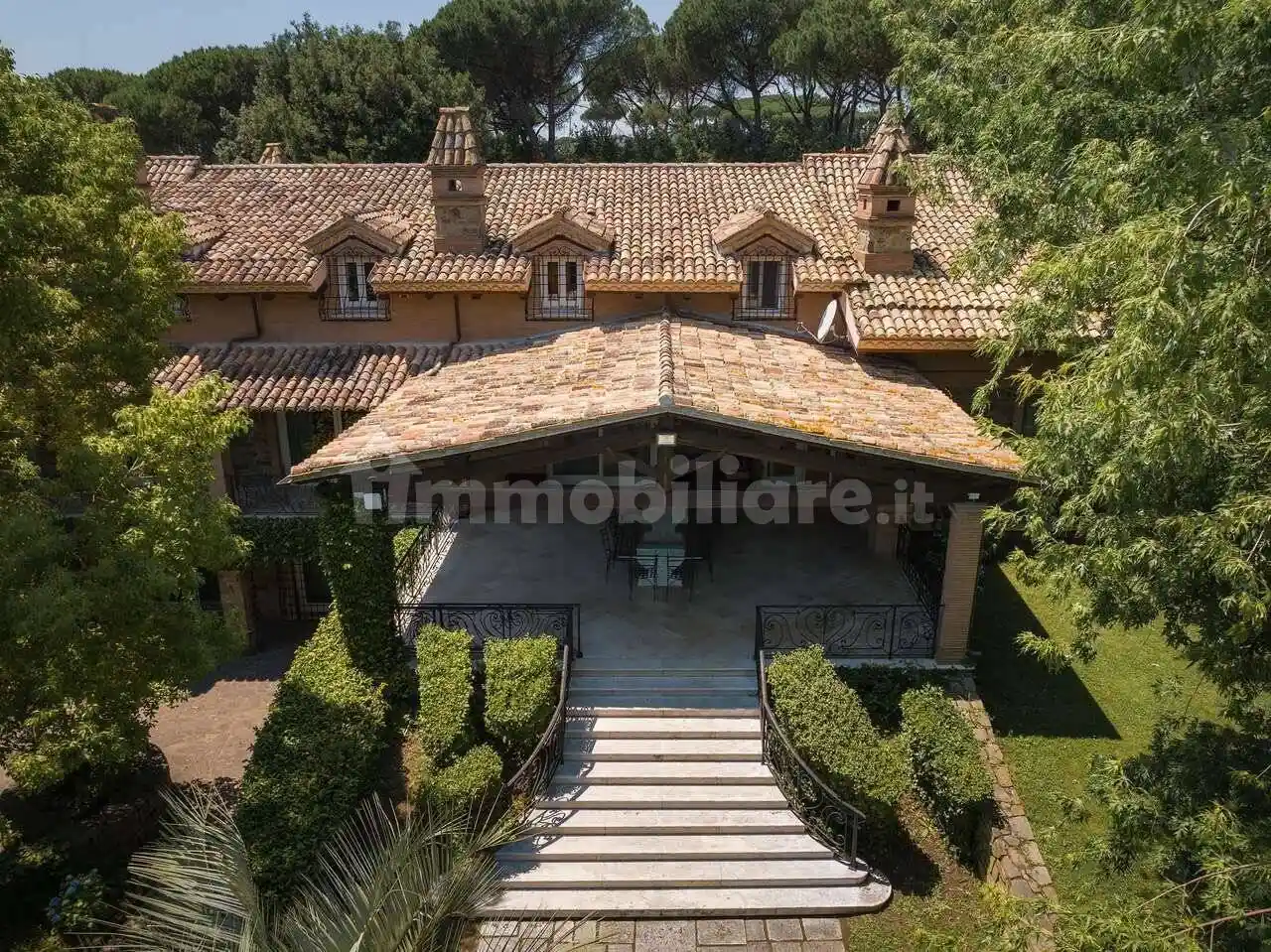 Villa in affitto a Roma