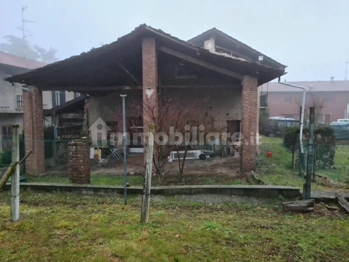 Rustico - Casale in vendita a Vizzola Ticino