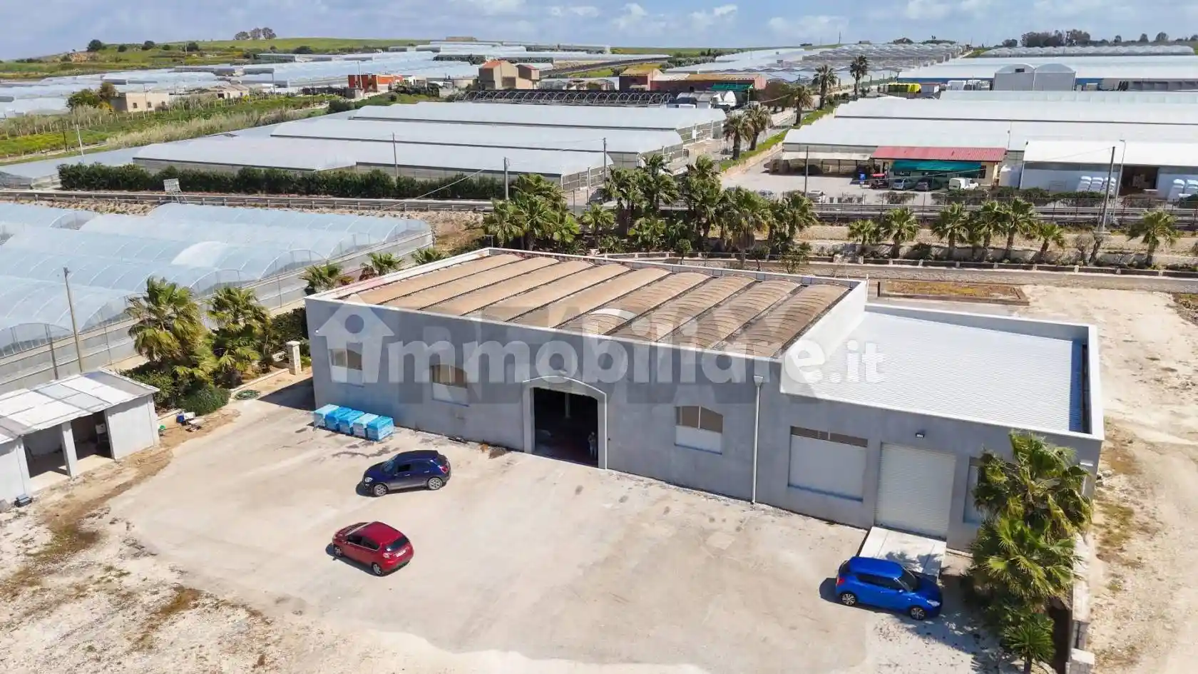 Palazzo - Edificio in vendita a Acate