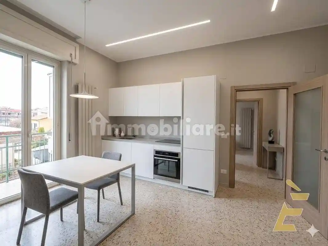 Appartamento in vendita a Aprilia
