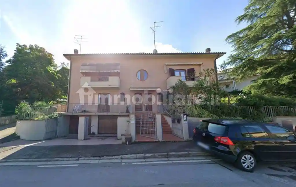 Appartamento in vendita a Gambassi Terme