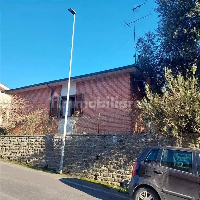 Appartamento in vendita a Pitigliano