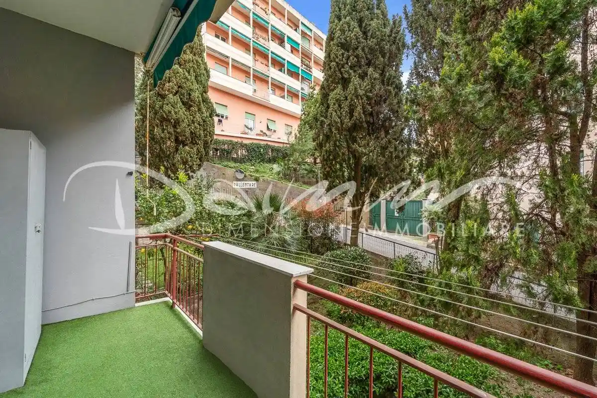 Appartamento in vendita a Genova
