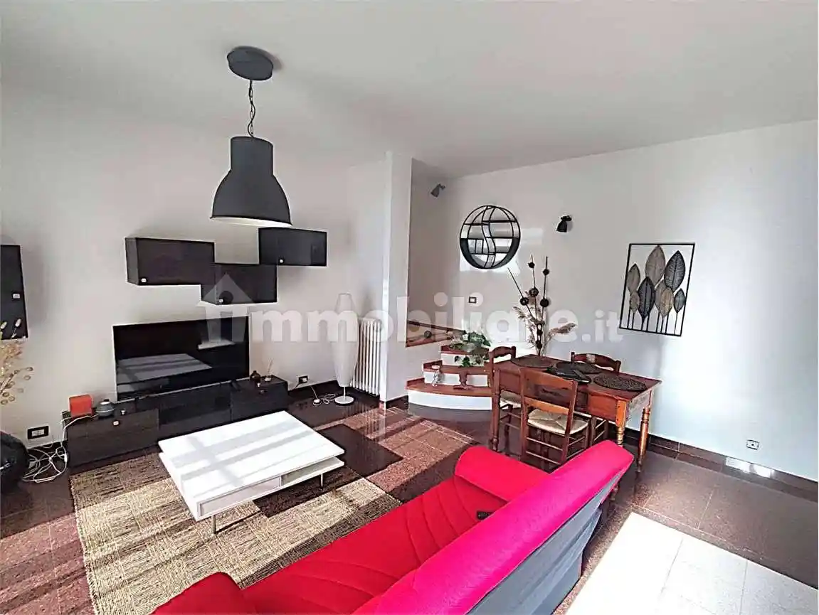 Appartamento in vendita a Pont-Saint-Martin