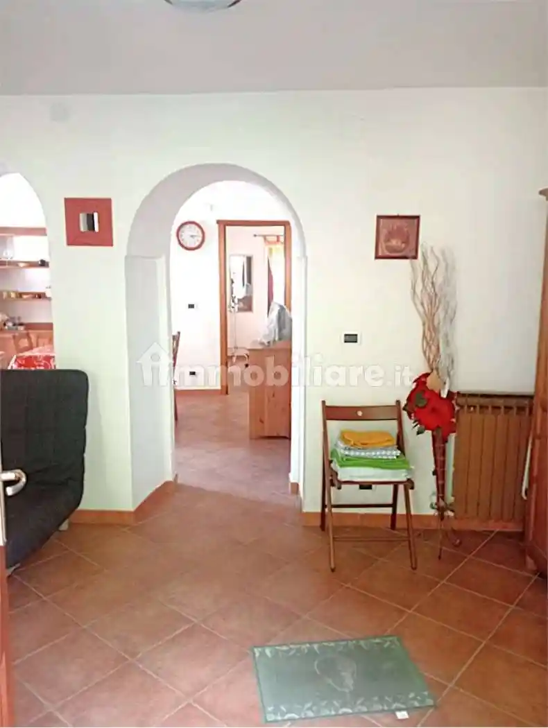 Appartamento in vendita a Lillianes