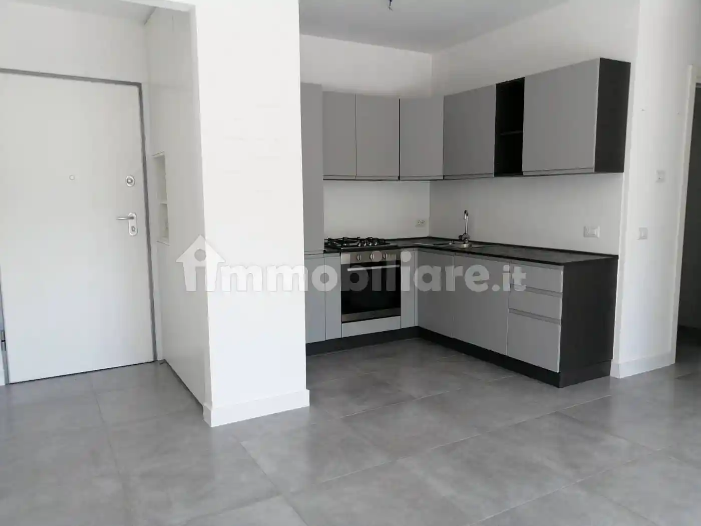 Appartamento in affitto a Guidonia Montecelio