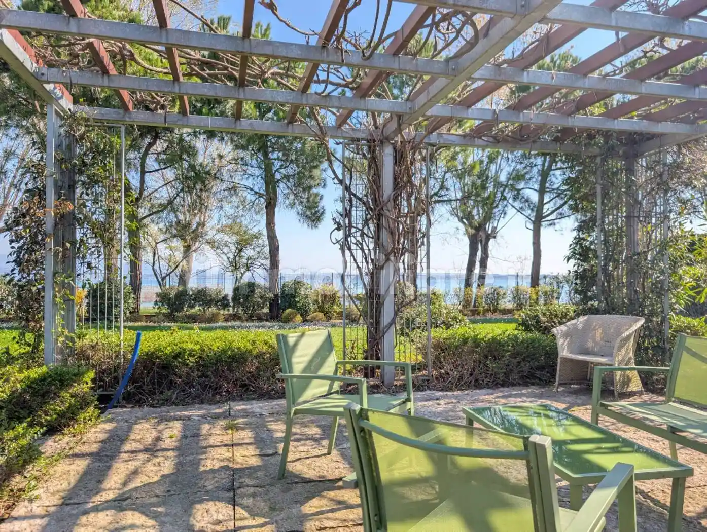 Appartamento in vendita a Sirmione