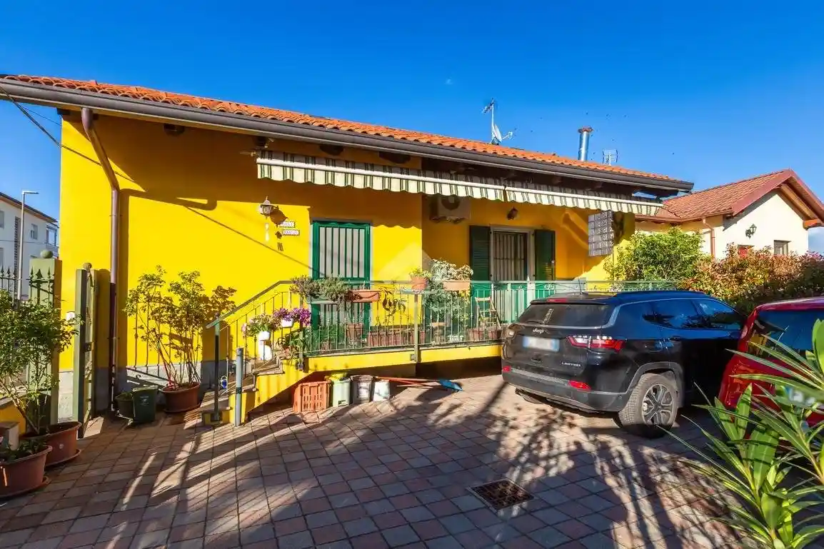 Villa in vendita a Beinasco