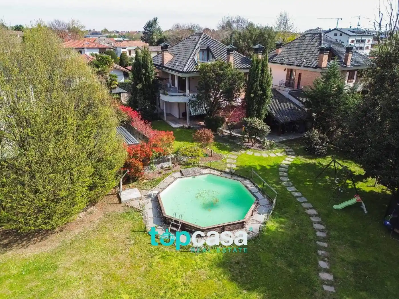 Villa in vendita a Busto Arsizio