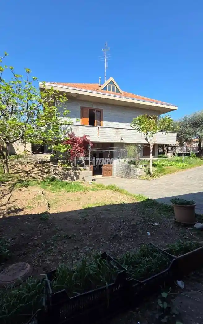 Villa in vendita a Canegrate