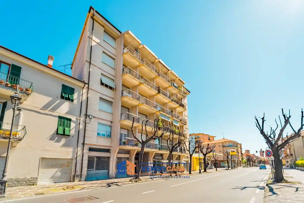 Appartamento in vendita a Albenga
