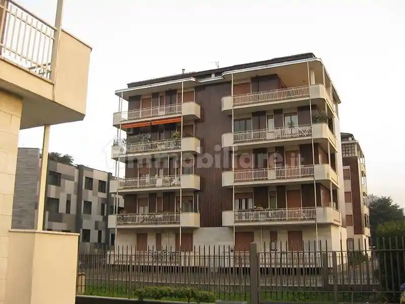 Appartamento in affitto a Monza