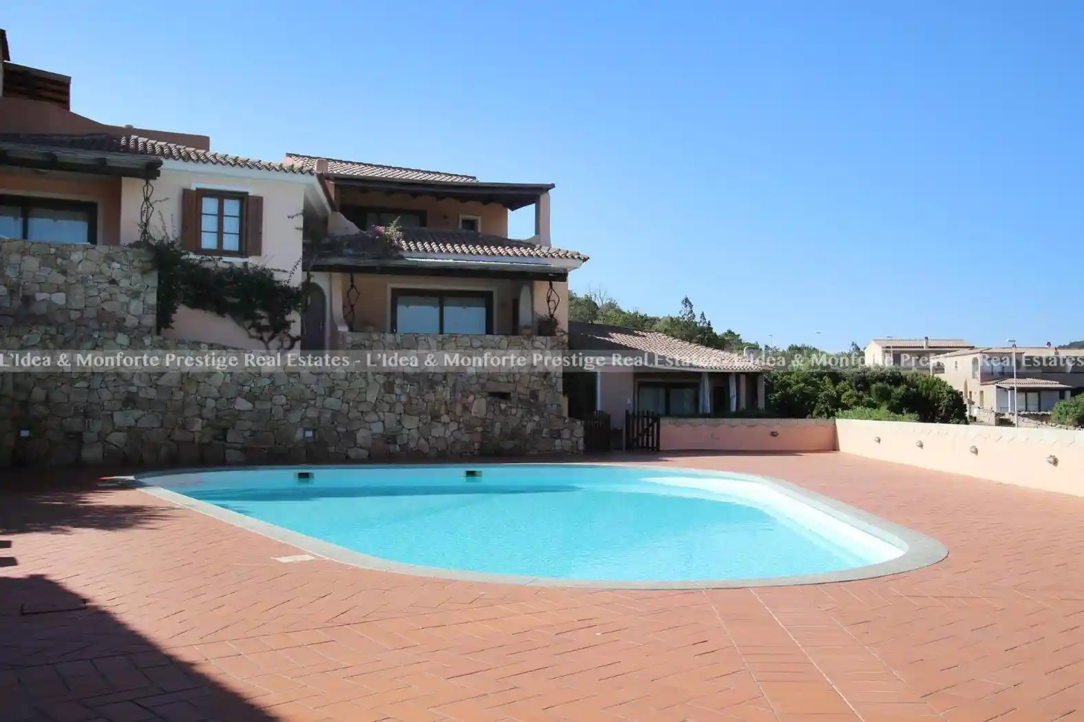 Appartamento in vendita a Arzachena