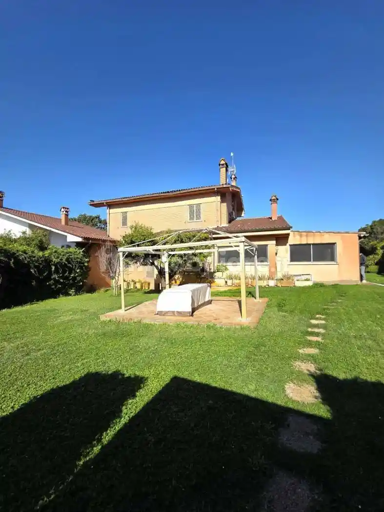 Villa in affitto a Ciampino