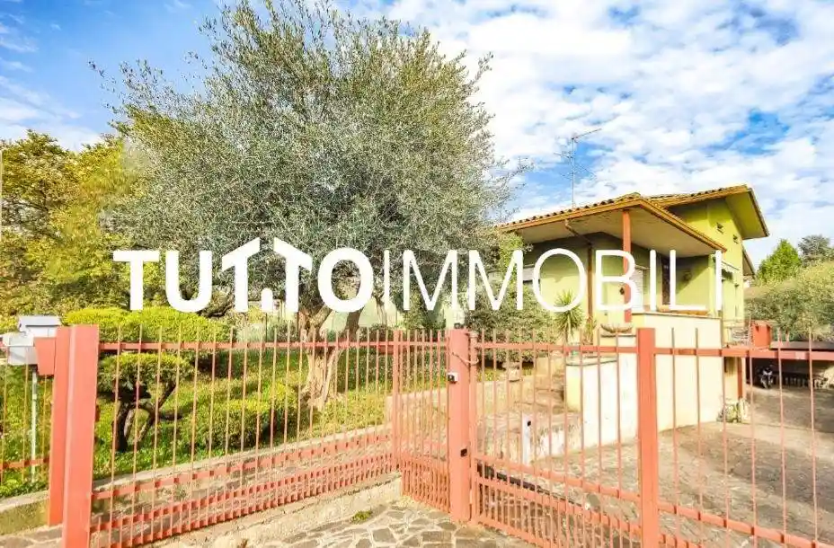 Villa in vendita a Gorle