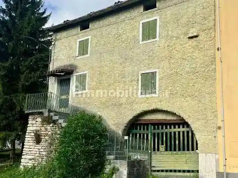 Rustico - Casale in vendita a Negrar di Valpolicella