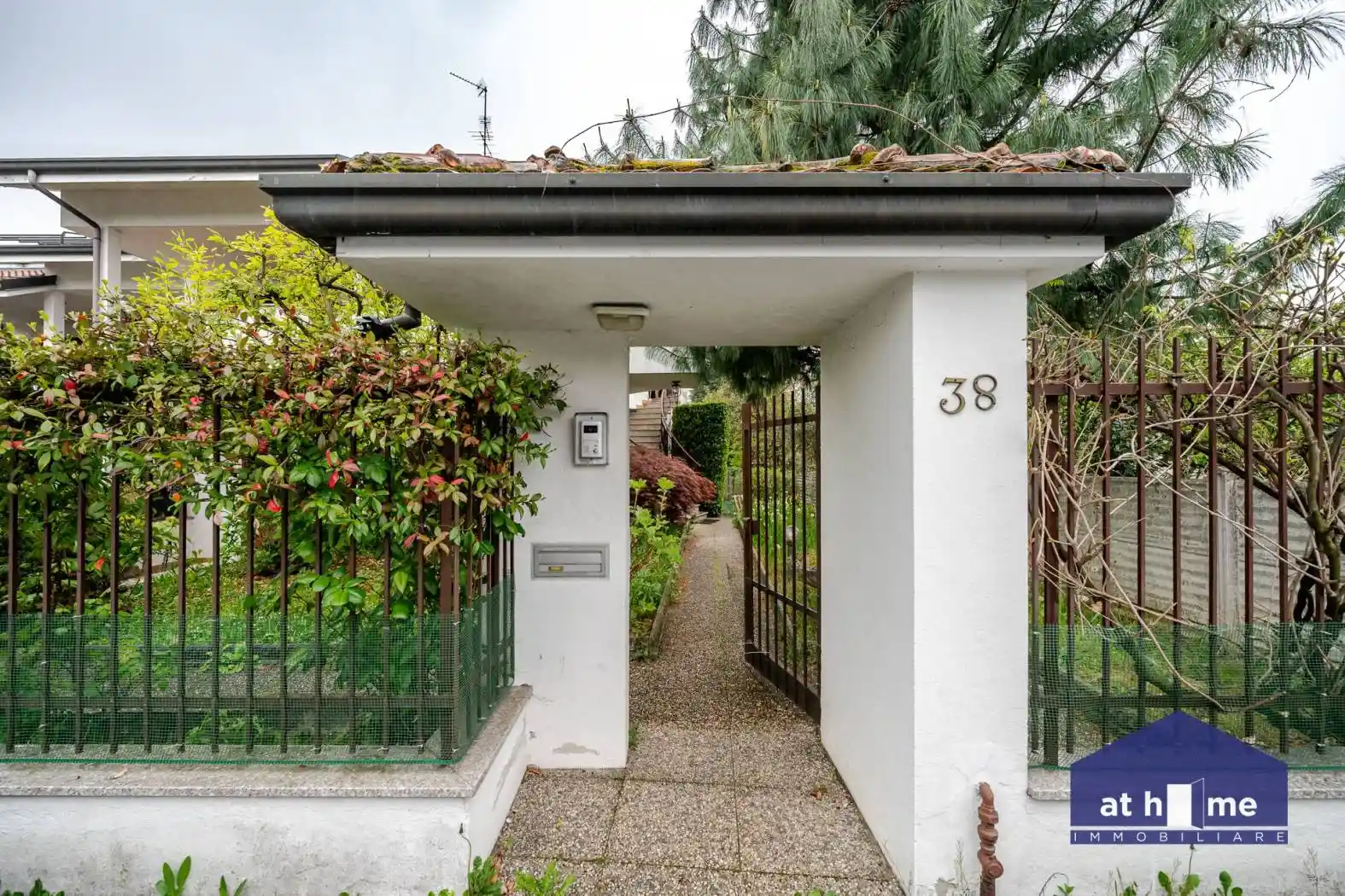 Villetta a schiera in vendita a Seregno