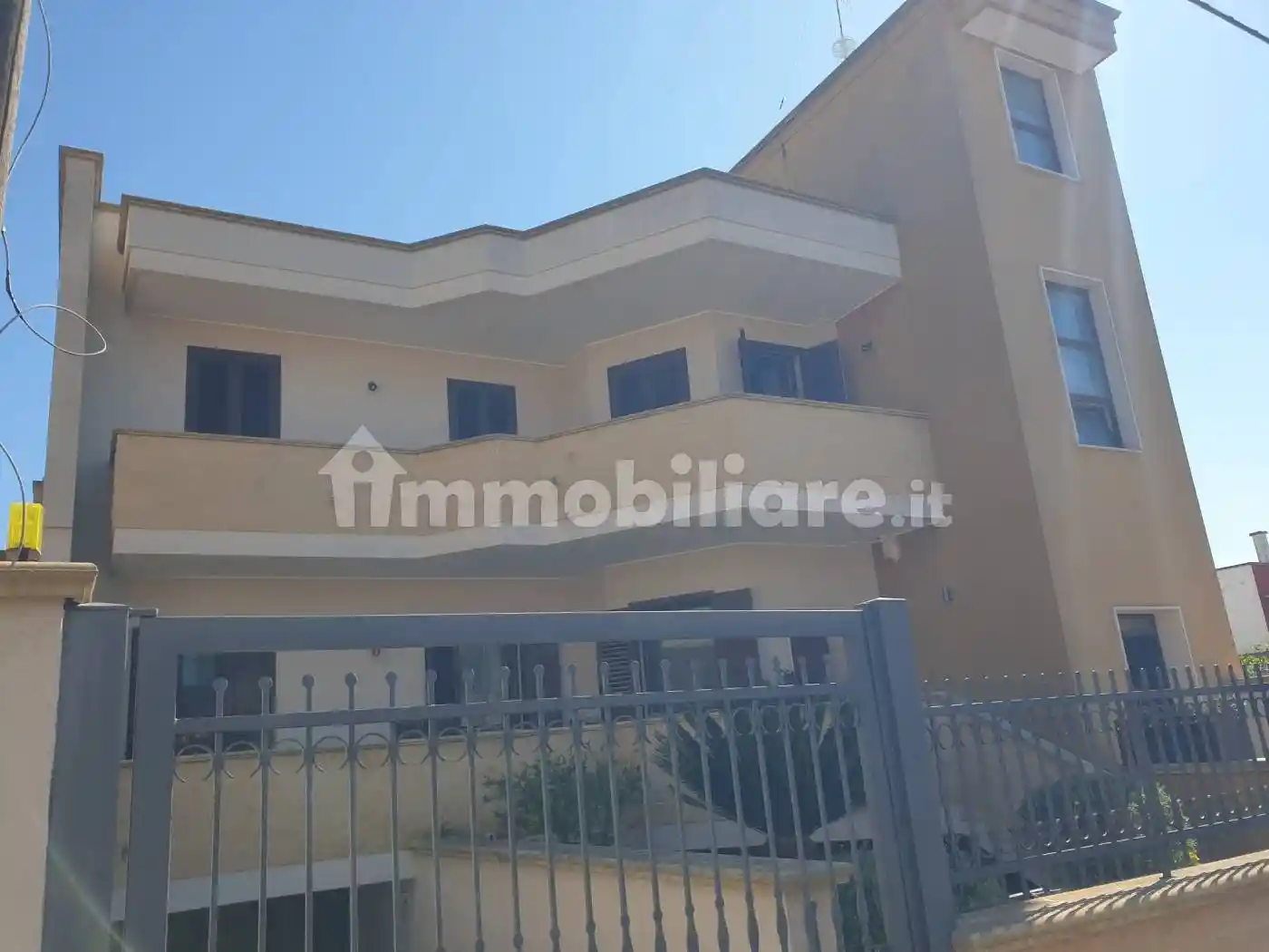 Villa in vendita a Lizzanello