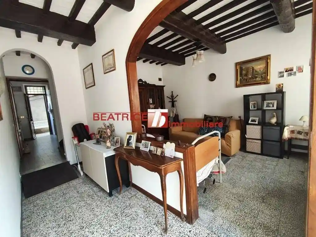 Casa indipendente in vendita a Lucca