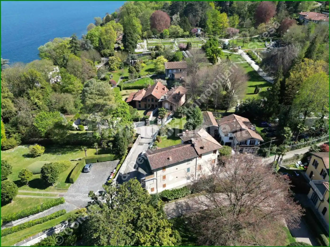 Appartamento in vendita a Stresa