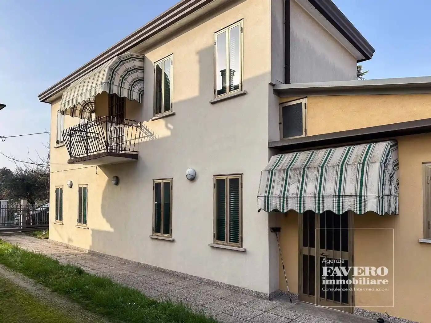 Villa in vendita a Mira