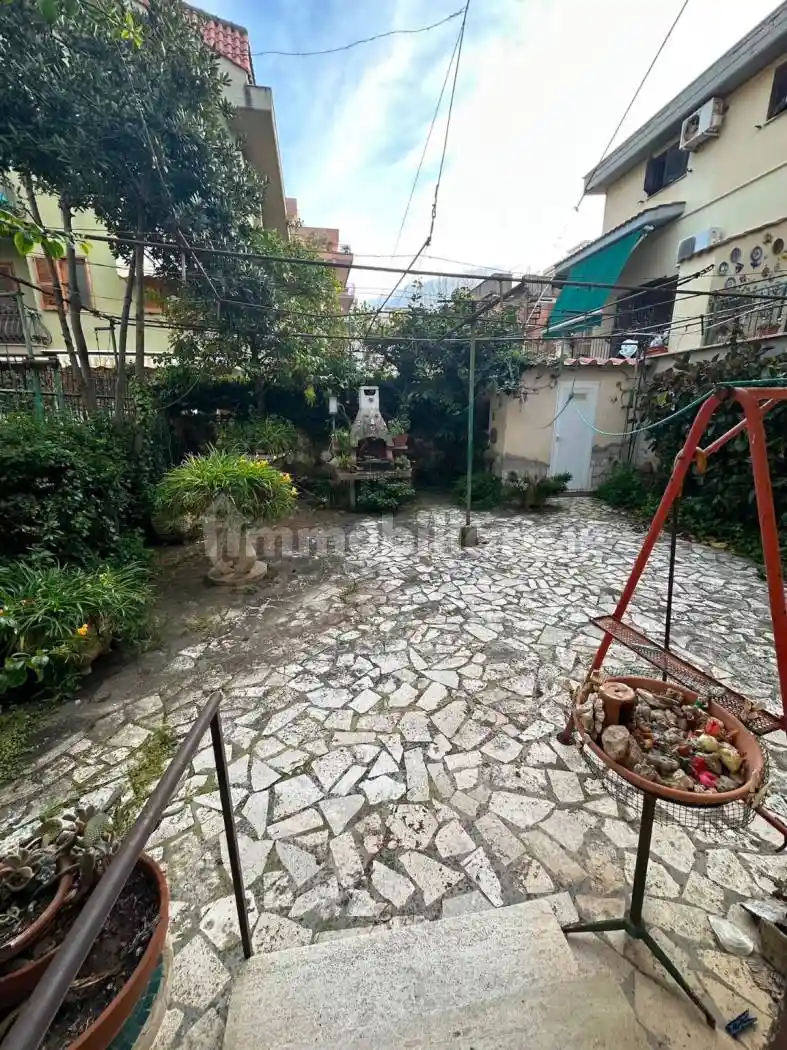 Villa in vendita a Ladispoli