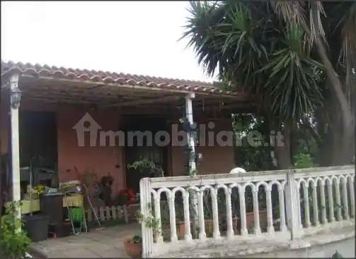 Villa in vendita a Aprilia