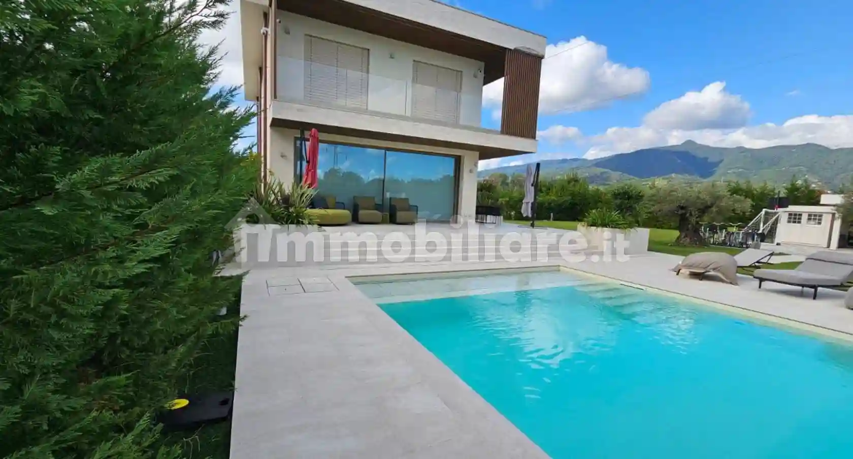 Villa - foto 2