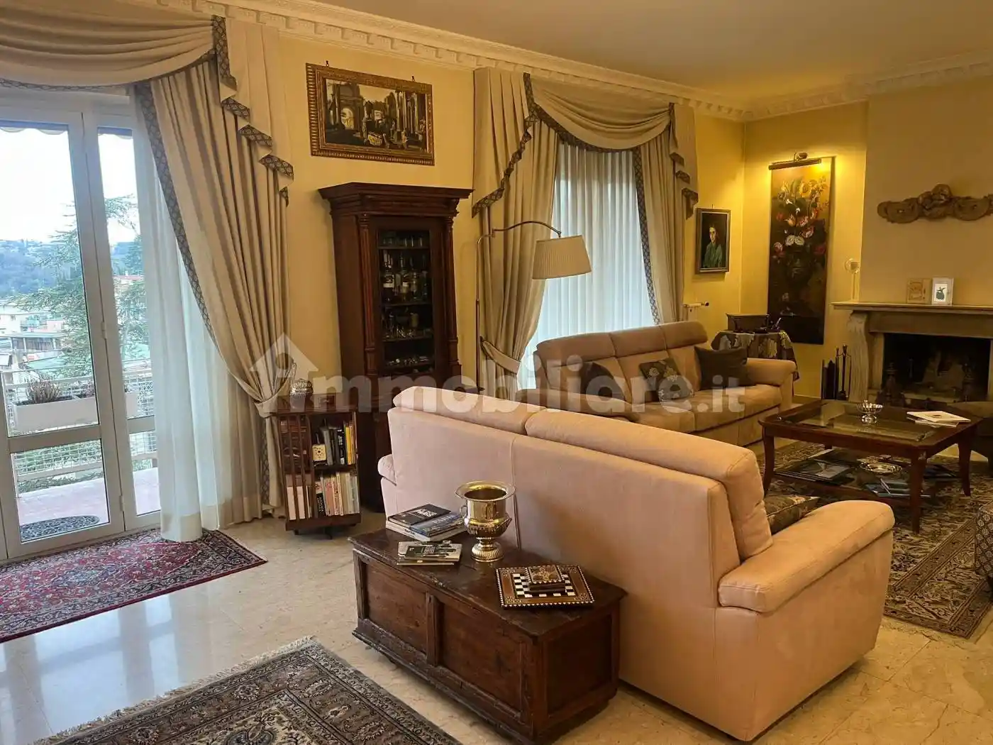 Appartamento in vendita a Roma