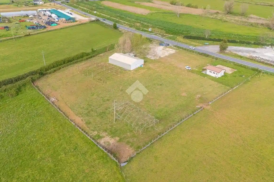 Rustico - Casale in vendita a Roma