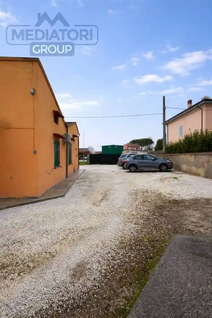 Casa indipendente in vendita a Cascina