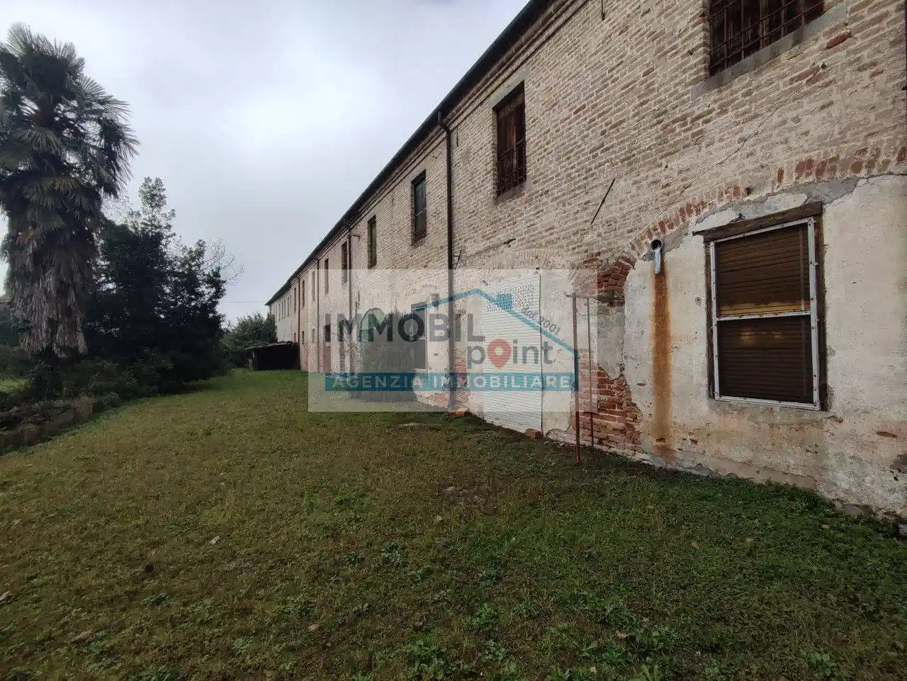 Palazzo - Edificio in vendita a Selvazzano Dentro