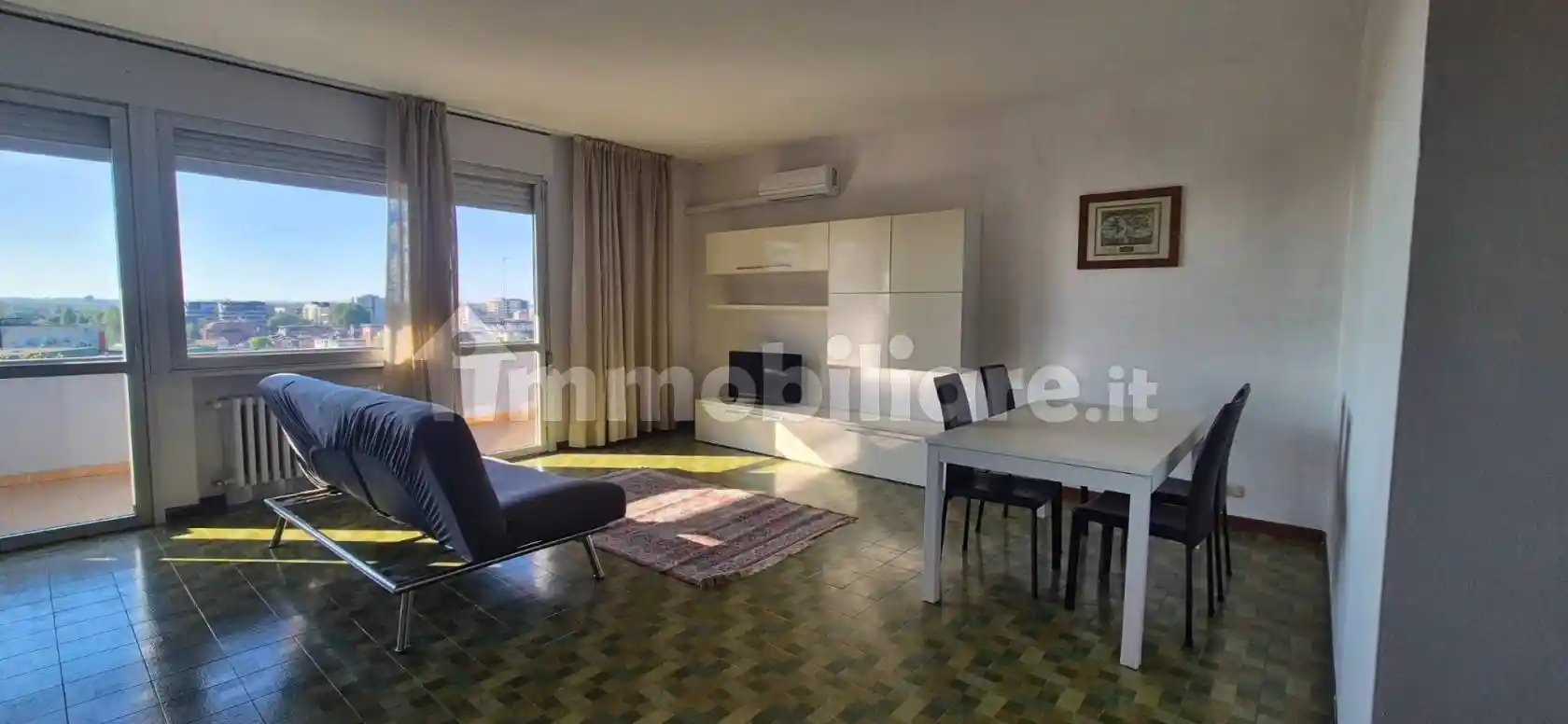 Appartamento in vendita a Modena