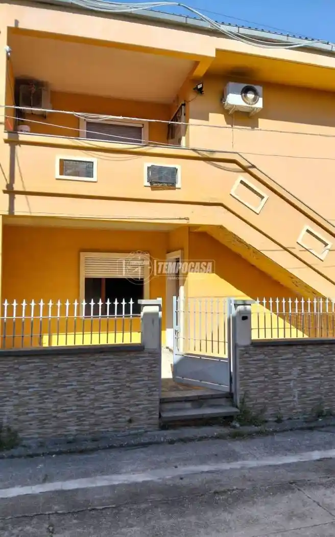 Appartamento in vendita a Simaxis