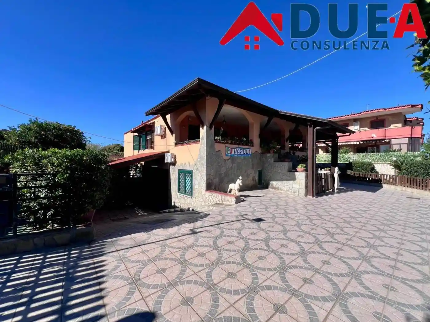 Villa in vendita a Giugliano in Campania