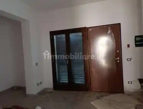 Palazzo - Stabile in vendita a Ponsacco