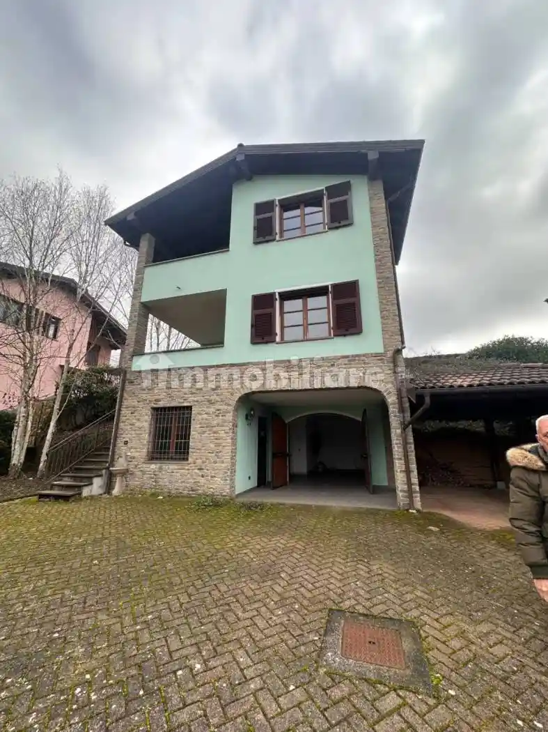Villa in vendita a Gavi