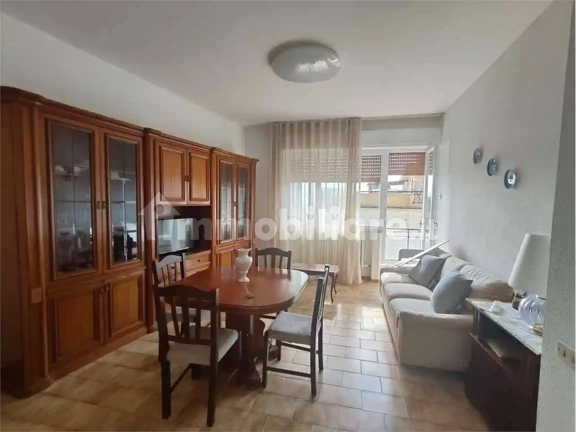 Appartamento in affitto a Ancona