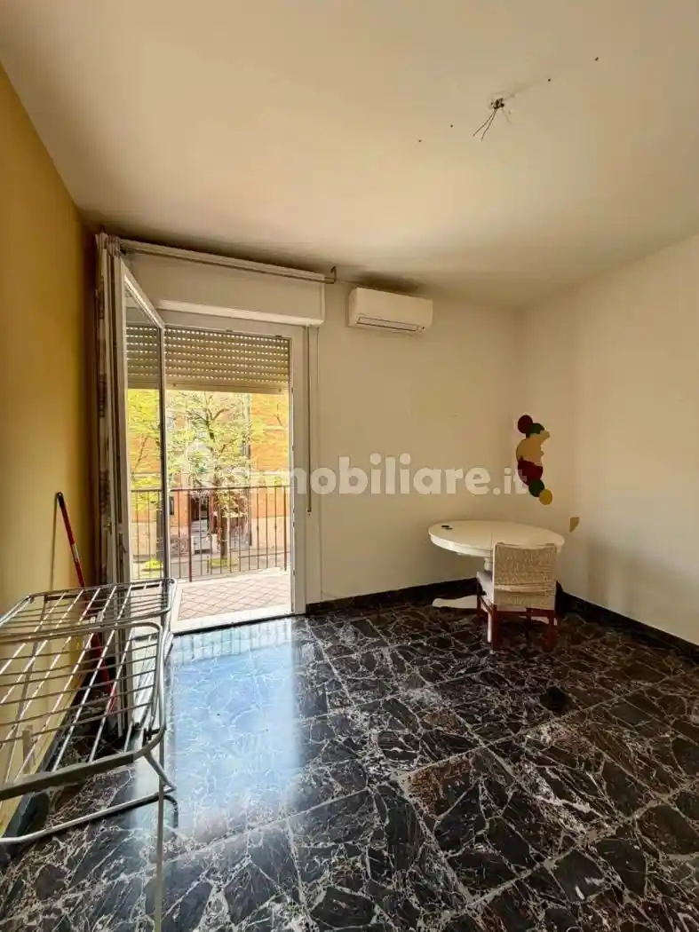 Appartamento in affitto a Modena